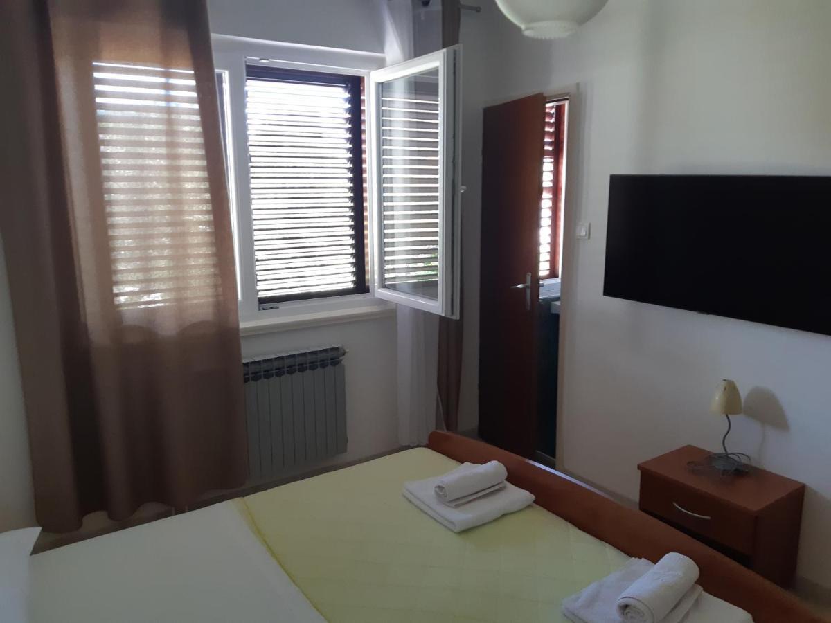 Double Room Jakisnica 4160D Lun  Εξωτερικό φωτογραφία